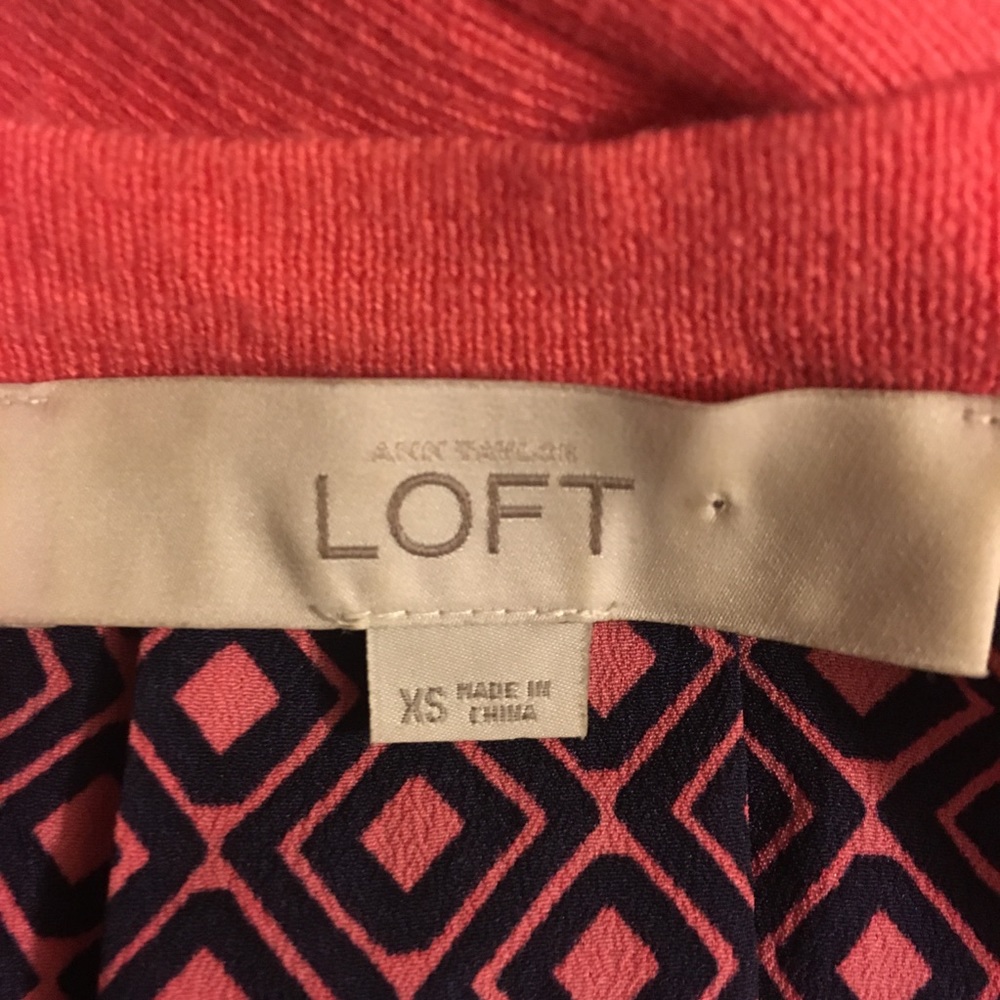 Loft Cardigan Size Extra Small - Picture 7 of 8